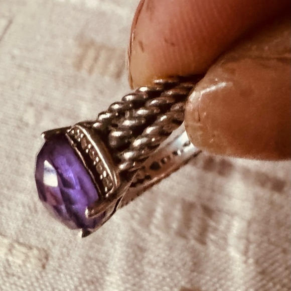 Authentic David Yurman Ring Size 6 - Picture 5 of 5